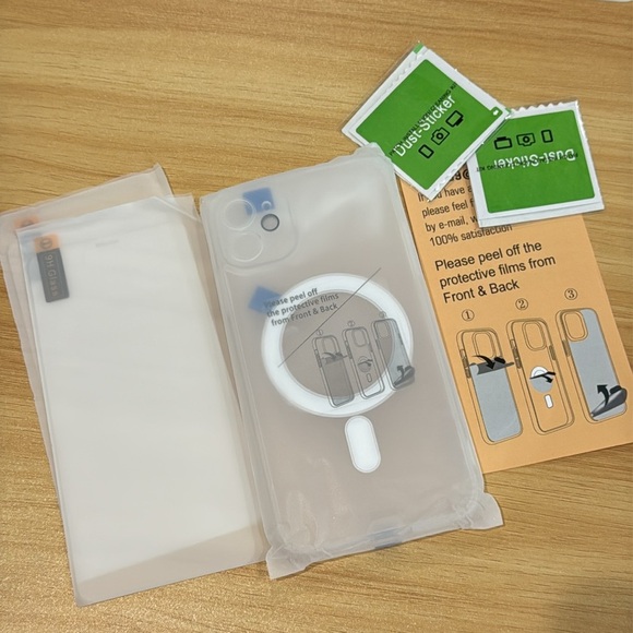 NIB iPhone 11 Clear Case with MagSafe Ring + 2 Screen Protectors - Picture 4 of 8